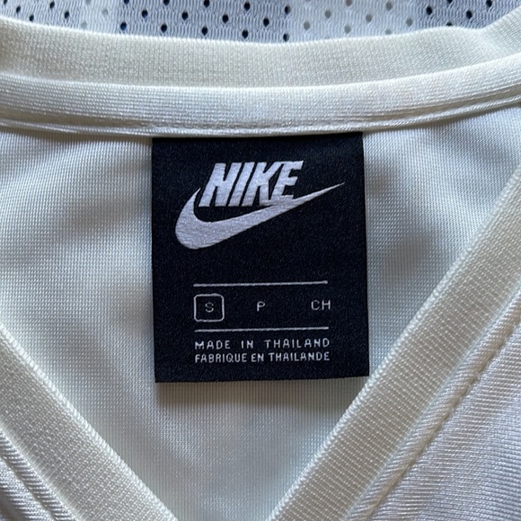 NWT Girls Dress - Picture 3 of 3